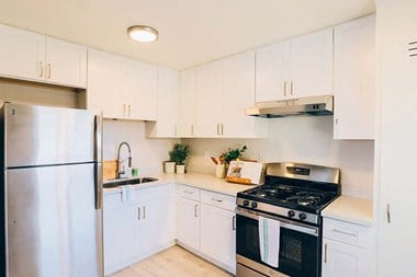 38416 MISSION BLVD. Studio Apartment for Rent - Photo Gallery 1