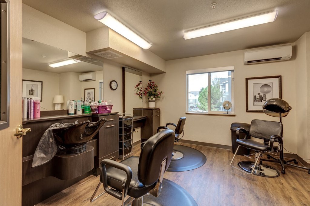 VINTAGE AT VANCOUVER