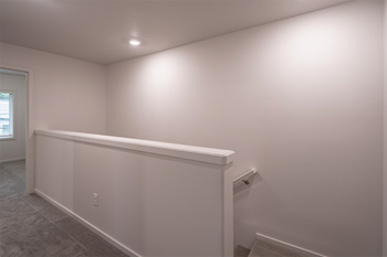 Landing at the top of the stairs - Photo Gallery 14