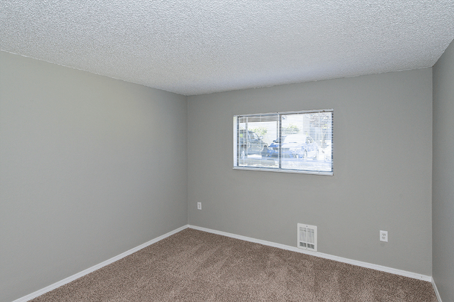 One Bedroom Apartments in Kent WA - The BLVD - Bedroom with Plush Carpeting