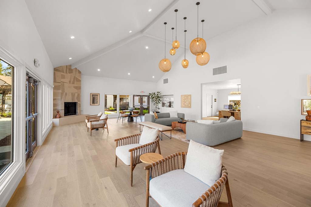 clubhouse with lounge chairs