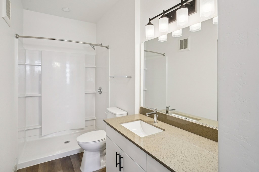 Bathroom With Bathtub at Cottonwood Ranch, Casa Grande
