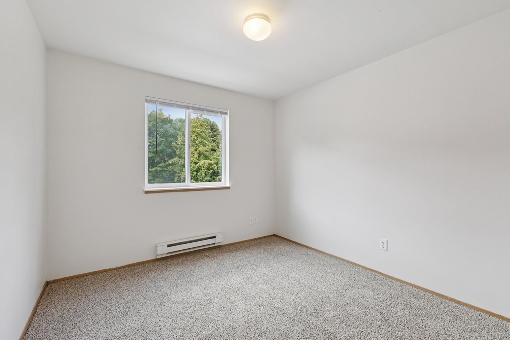 Carpeted Bedroom at The Timbers by Vintage, Arlington, 98223