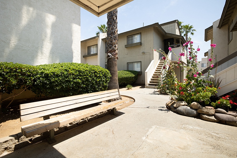 QUAIL RUN APARTMENTS