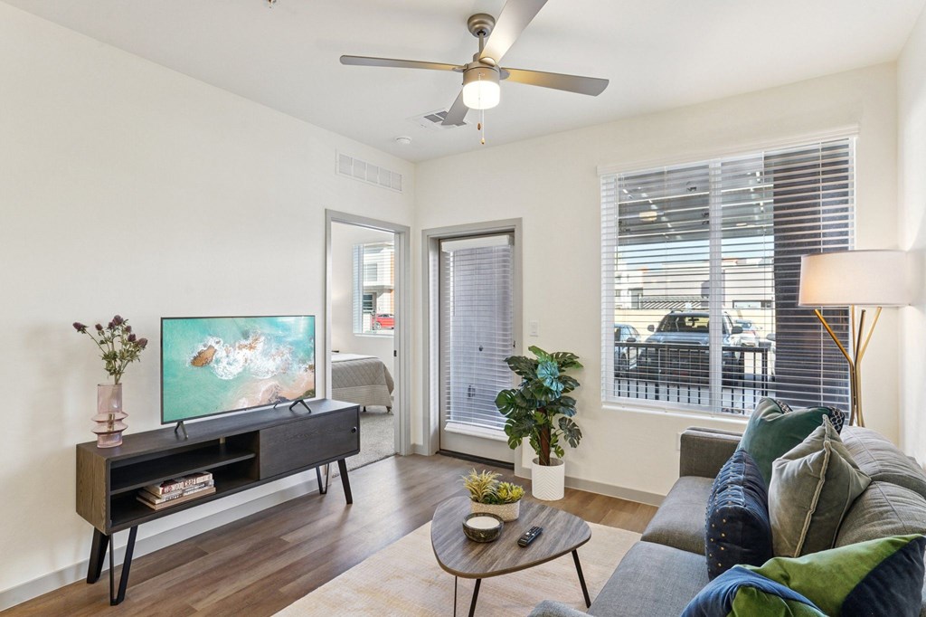 Living Room With TV at Cottonwood Ranch, Casa Grande, 85122