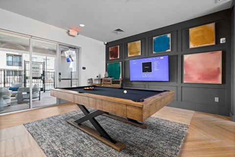 Pool table