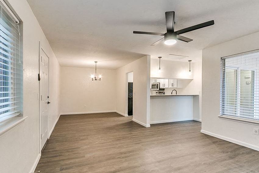 Hearthstone Homes Okc 8720 S Santa Fe Avenue Oklahoma City Ok Cafe Hearthstone Homes Okc 8720 S Santa Fe, Ceiling Fans Okc