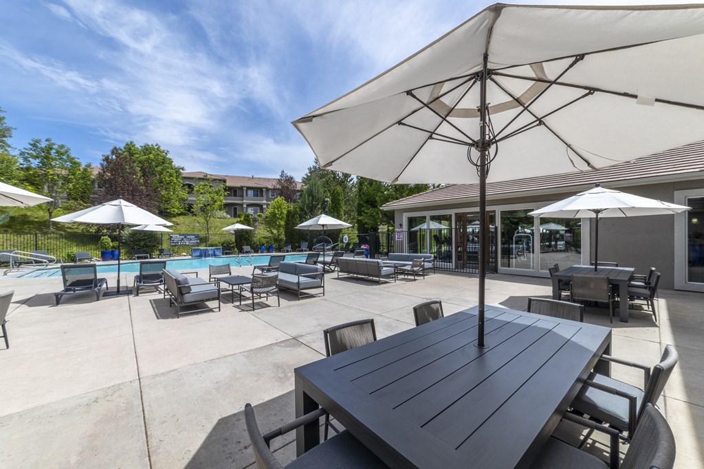 The Villas At D'Andrea Apartment Homes