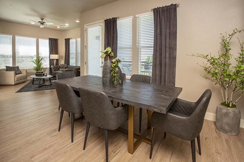 Dining room l Sacramento CA Apartment Rentals