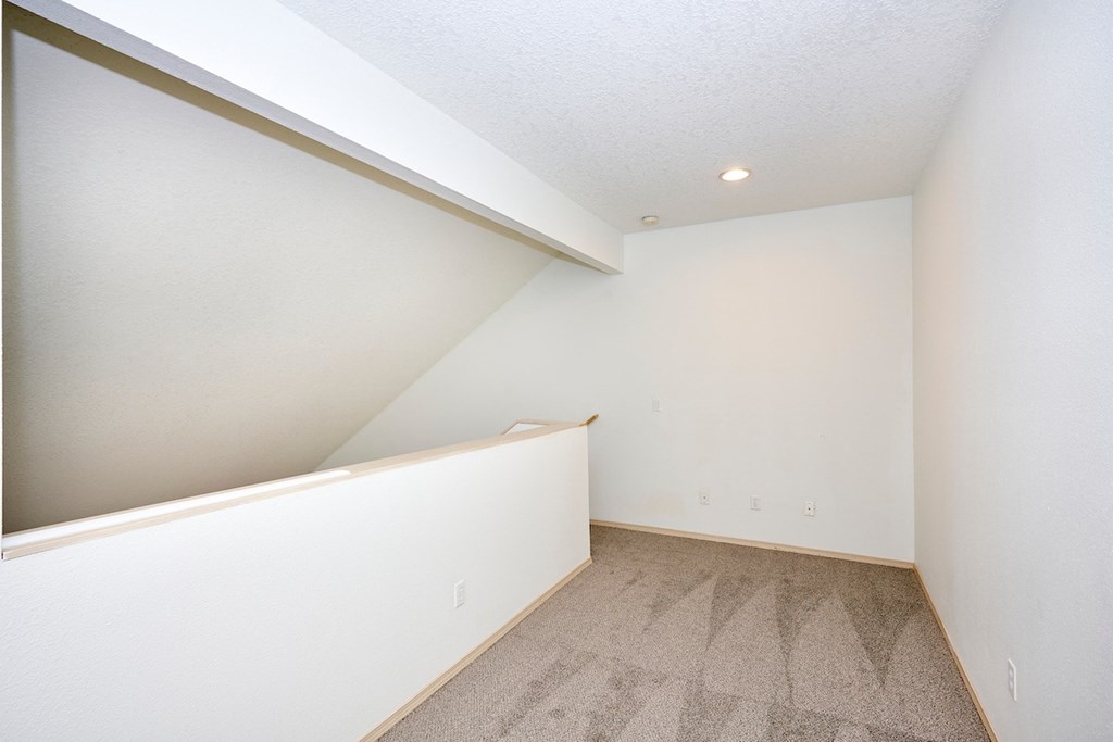 Upstairs Hallway with Plush Carpeting at Devonwood and First Place Apartments, Washington, 98604