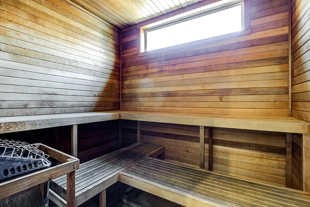 Sauna at BELLA SONOMA, Fife Washington