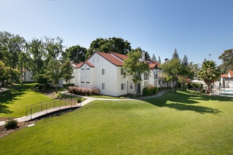 Exterior building with grass at Laurel Creek, Fairfield, CA, 94533