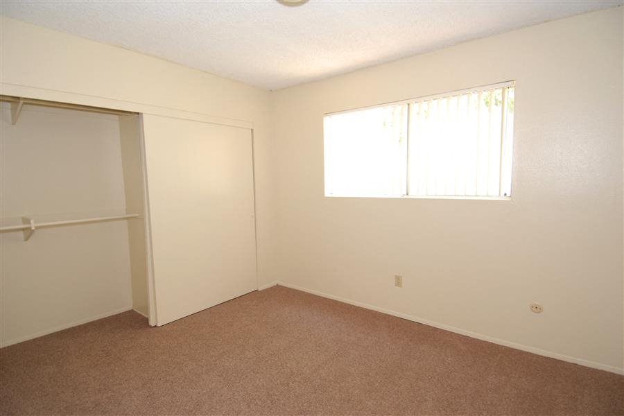 Kenwood Gardens Apartments