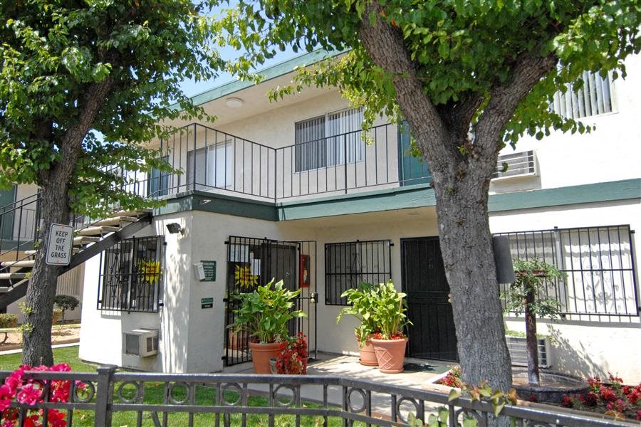 Kenwood Gardens Apartments