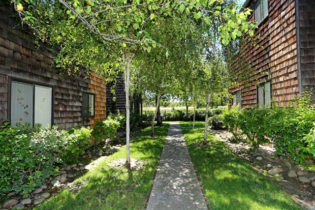 Stockton, CA 95219 | Harbor Isle Apartments