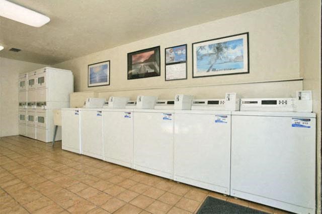 Harbor Isle Apartments | Stockton, CA 95219 | Laundry Facility