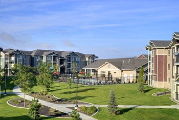 Sidewalks through community l Copper Gate - Photo Gallery 6