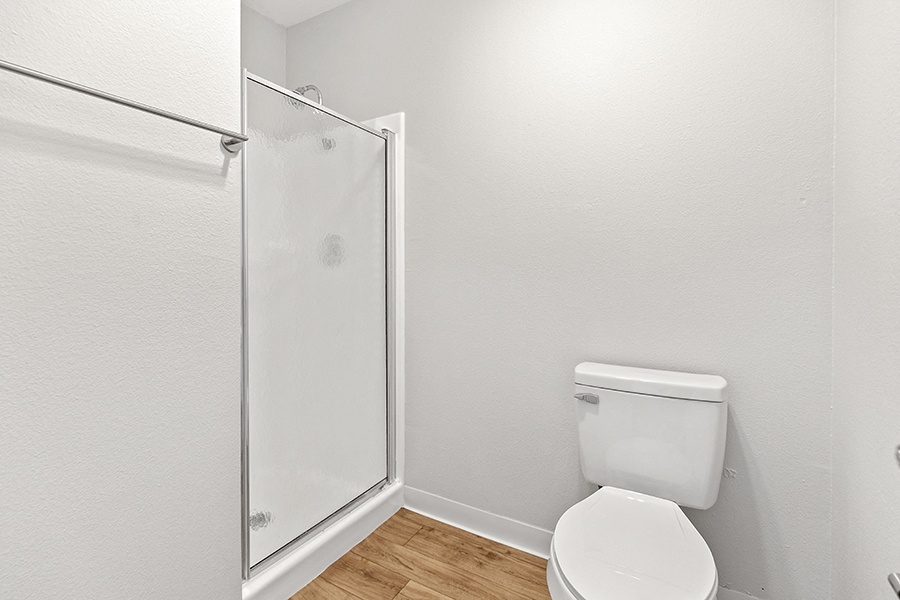 RIVIERA DE VILLE APARTMENTS