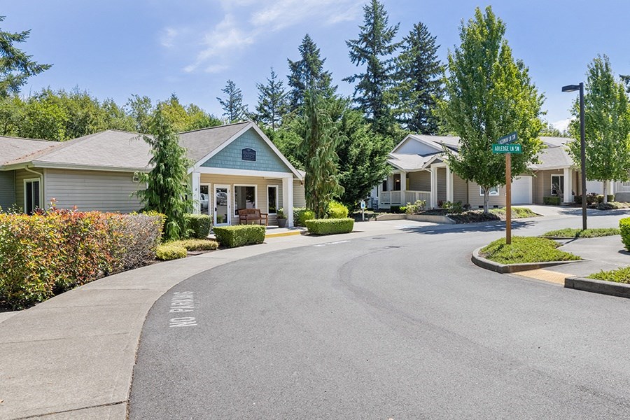 Olympia Apartments- Yauger Park Villas- Building Exterior View, Access to the Street, and Trees