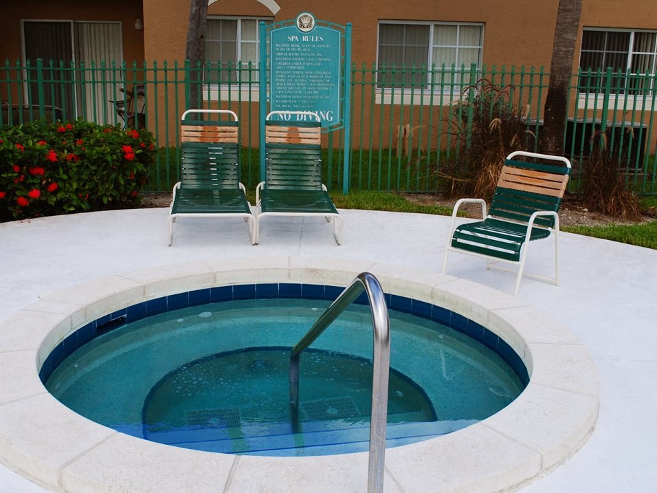 Hot tub at Cross Keys, Florida