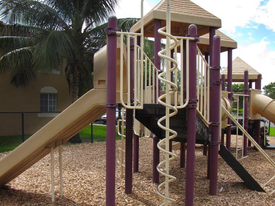 Playground near the building Crossing University Miami Gardens in Florida