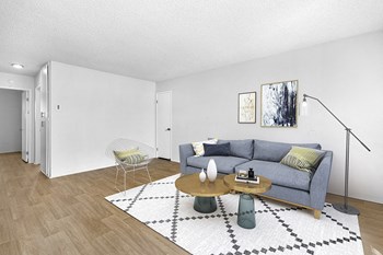 Furnished living room with wood floors - Photo Gallery 3