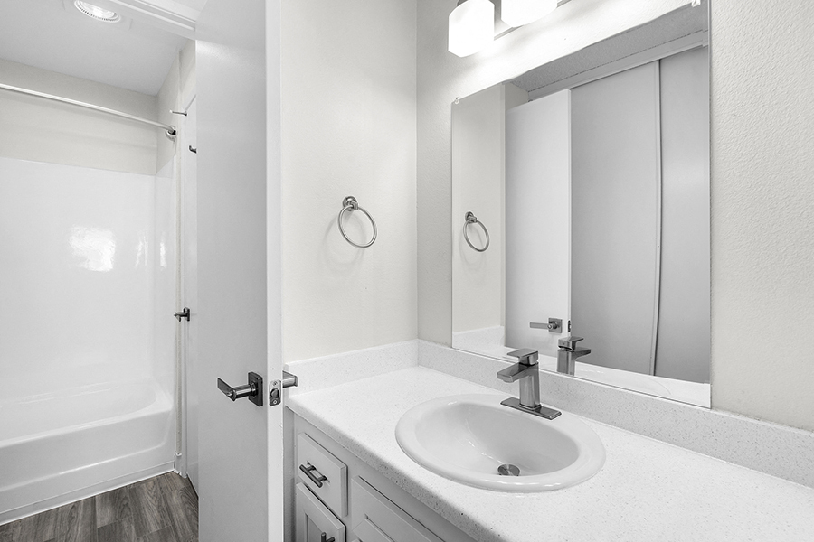 Fashion Hills Terrace Apartments