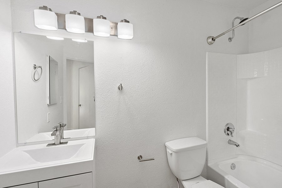 Nimitz Pointe Apartments