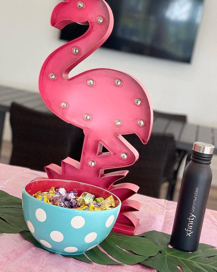 Flamingle Event food on table