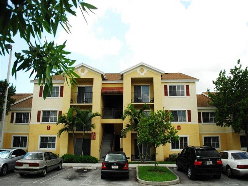 Alhambra Cove Apartments, 1560 NW 119th Street, Miami, FL RentCafe