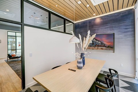 additional photo for property listing at chic digs with room to stretch out in the village 22 car at Westlook, Reno, NV