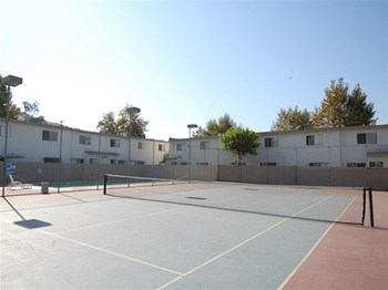 Tennis Courts - Photo Gallery 3