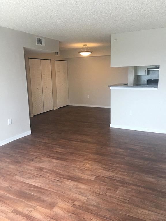 The Edge At Town Center Apartments, 3544 St. John's Bluff Road South