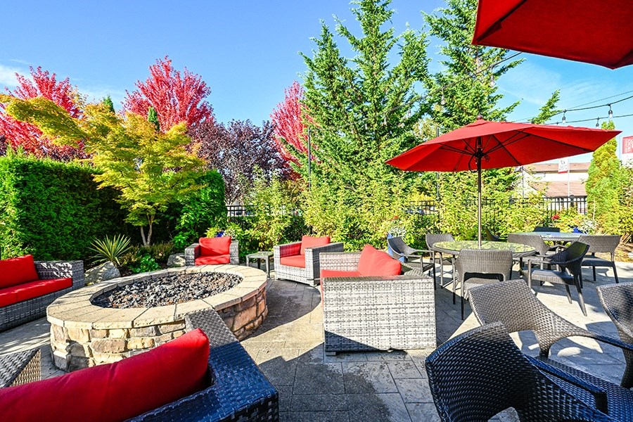 outside seating by fire pit at BELLA SONOMA, Washington