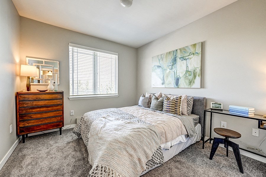 Bedroom with window at BELLA SONOMA, Fife Washington