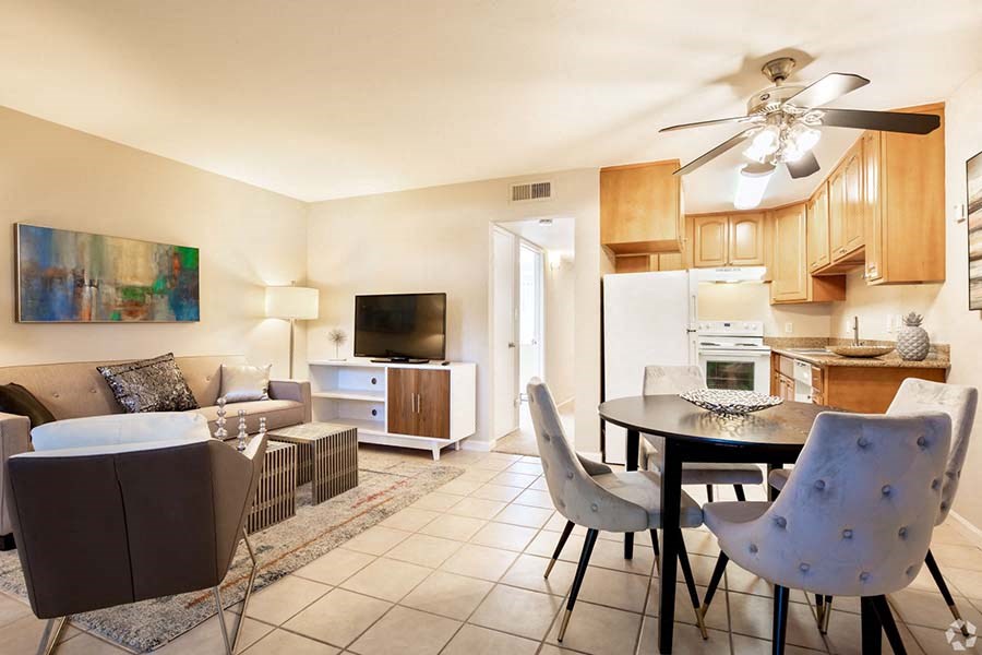 1x1 living and dining area