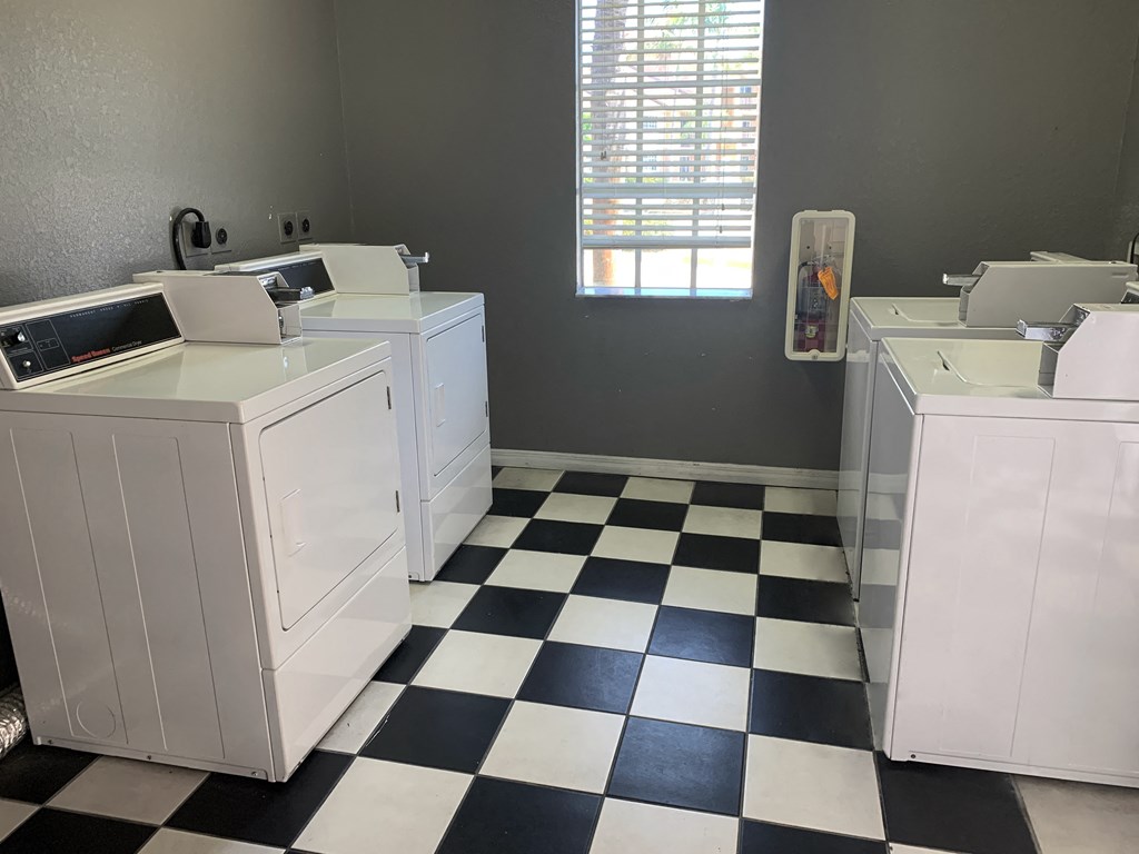 Laundry facility at Hibiscus Pointe, Florida , 33147