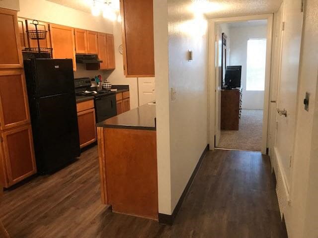 kitchen near hallway