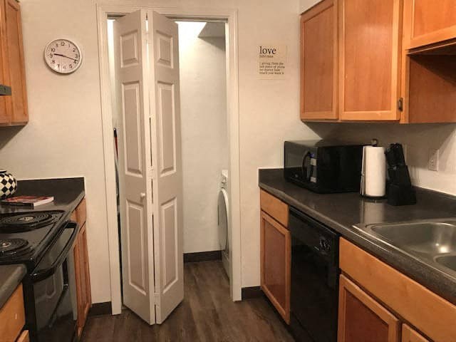 kitchen with appliances
