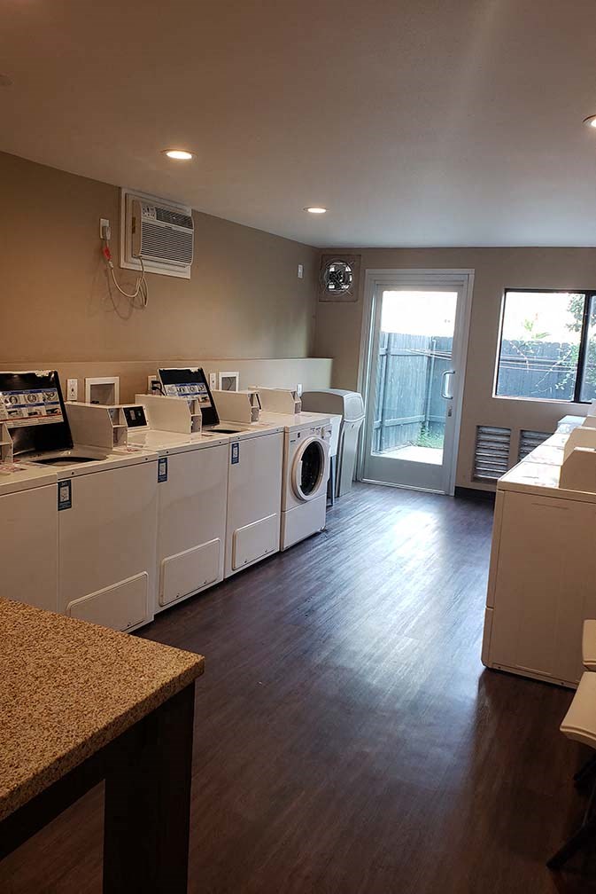 Laundry Facility at MIRACLE TERRACE Apartments, California, 92804