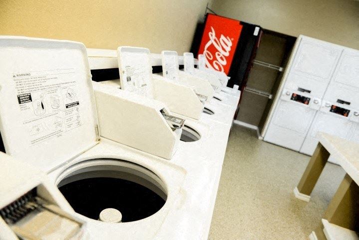 Laundry facility - Photo Gallery
