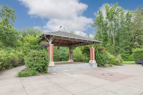 Gazebo at Fairview Village Apartments, Oregon, 97024
