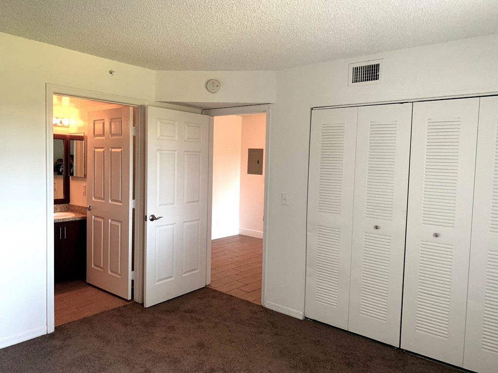 Hallway  at Oaks at Pompano, Pompano Beach, FL