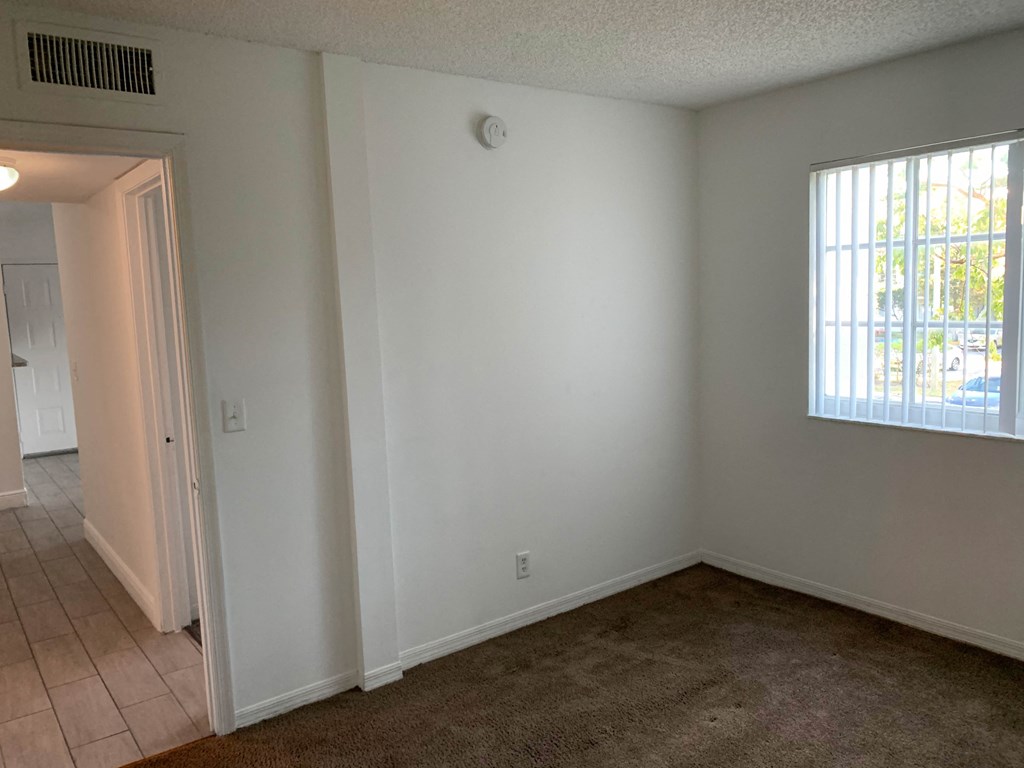 Interior unfurnished at Oaks at Pompano, Pompano Beach, FL, 33060