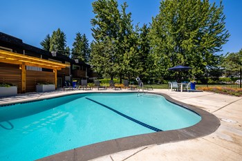 Renton Sage pool area - Photo Gallery 2