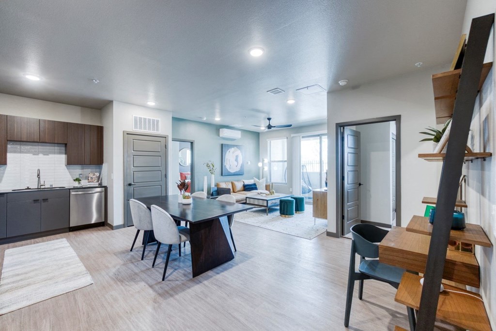 Double R living and kitchen area