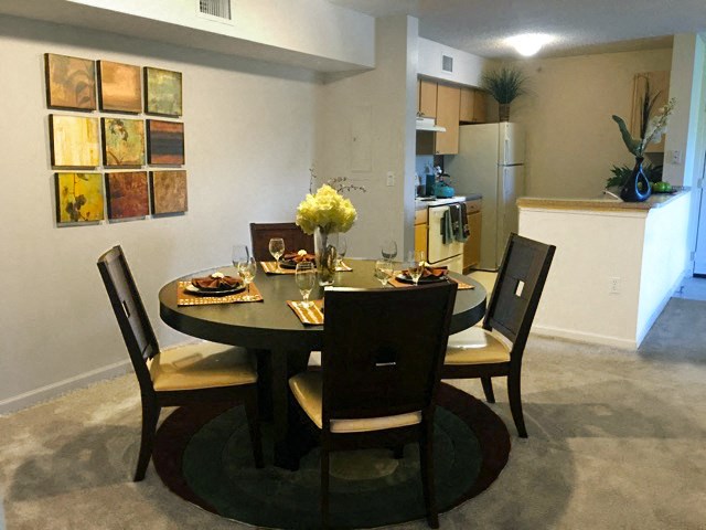 Dining at San Marco Apartments, Ormond Beach, 32174
