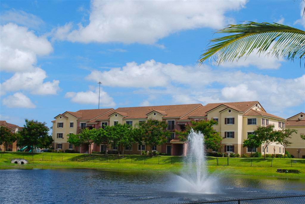 View at Sanctuary Cove, North Lauderdale, FL