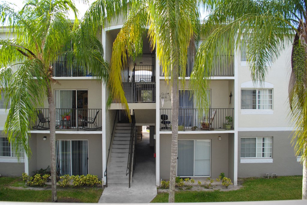 Exterior and balconies at Siesta Pointe, Hialeah, 33015