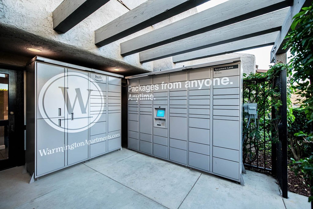 Package Delivery Lockers at SYCAMORE LANE APARTMENT HOMES, Mission Viejo, 92691 ? 